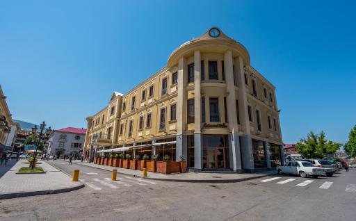 Hotel Lomsia - Housity