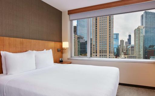 Hyatt Place Chicago River North - Housity