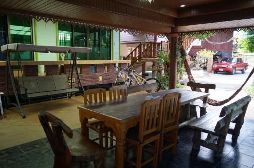 Three moon - Housity