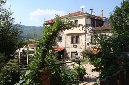 Monopati E6 - Housity