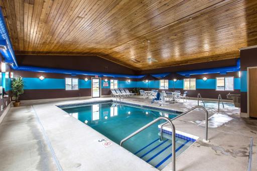 Motel 6-Baraboo, WI - Lake Delton-Wisconsin Dells - Housity