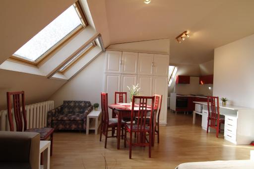 Guest Rooms Stay Nexus - Housity