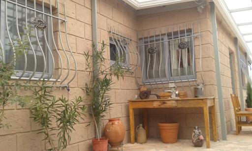 Sunny holiday home - Housity