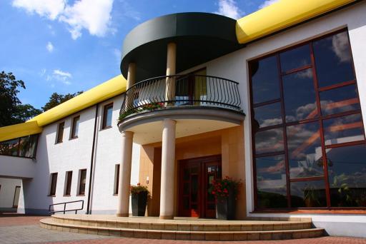 Hotel Malwa - Housity