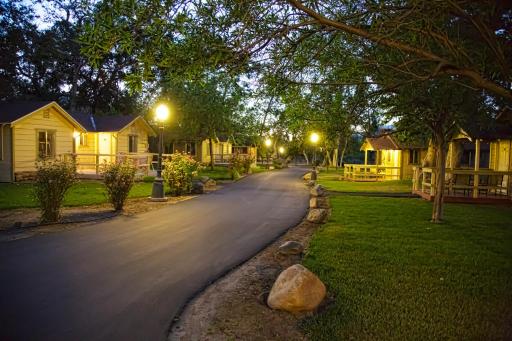 Wonder Valley Ranch Resort - Housity