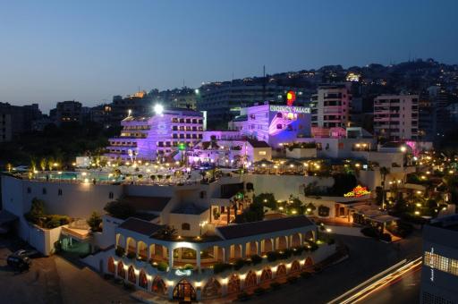 Regency Palace Hotel - Housity