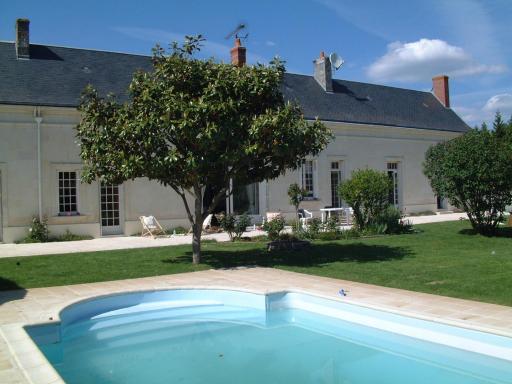 Le Clos de La Chapelle - Gîte Les Glycines - Housity