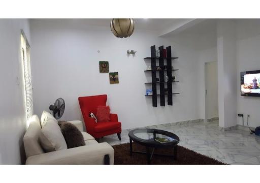 Large 1 Bedroom Apartment On The Gound Floor, Lekki - Housity