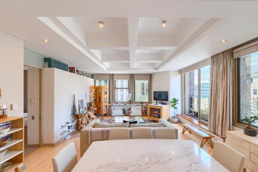 #1003 Cartwright - Stylish & Central - Housity