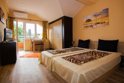 SimplyComfy - Housity
