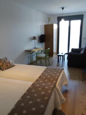 Apartamentos La Rocanda - Housity