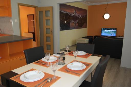 Water House - Housity