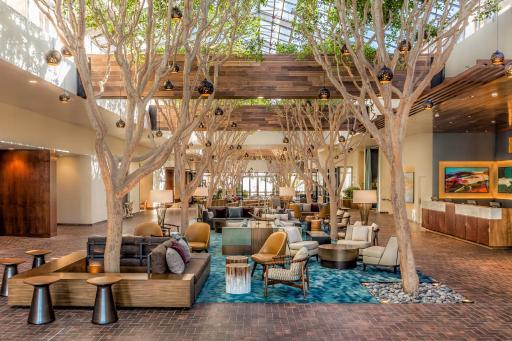 Portola Hotel & Spa - Housity