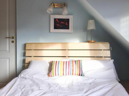 Cozy Flat in Villa Near Old Town - Housity