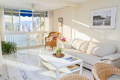 Apartamentos Halcón - Housity