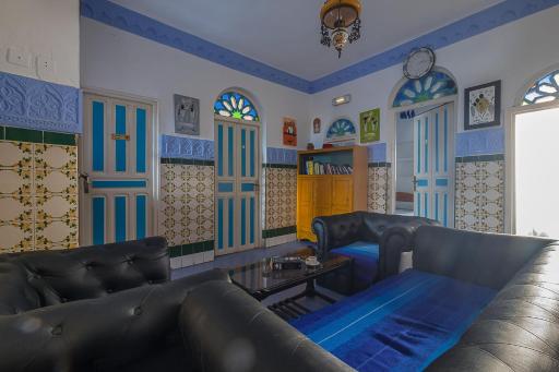 Hostal La Joya - Housity