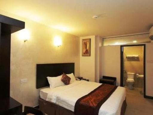 My Inn Hotel - Housity