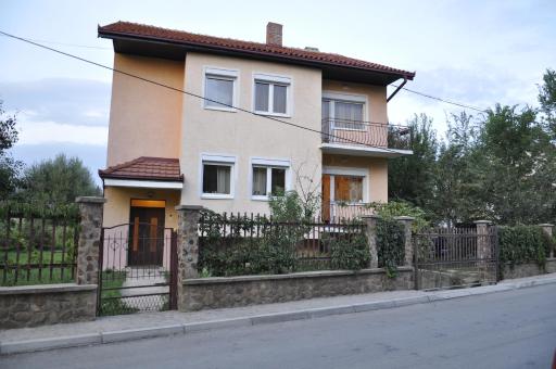 AMIKA - Berovo - Housity