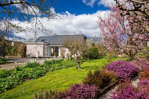 Ty'r Afon - River Cottage - Housity