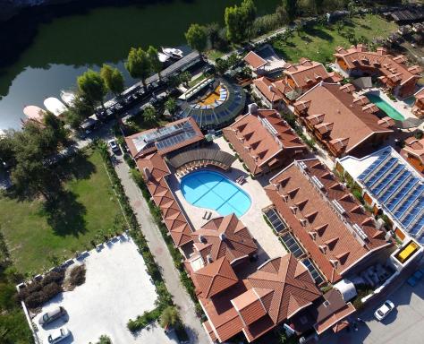 Bc Spa Hotel - Housity