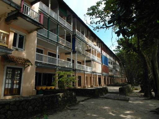 Carita Beachside Condo - Housity