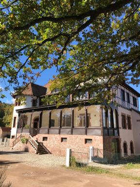 Logis Du Haut-Koenigsbourg - Housity