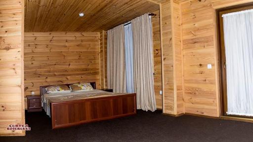 Curtea Boierului Hotel - Housity