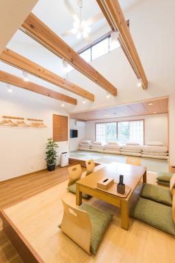 Guest Villa Hakone Miyanoshita - Housity