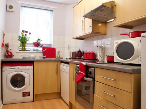 Modern 2 Bedroom Apartement - Housity