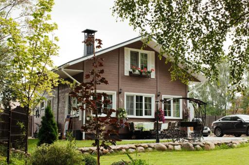 Seasons - Housity