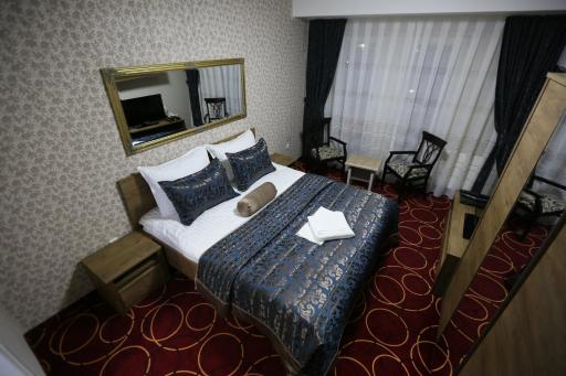 Hotel Pejton - Housity