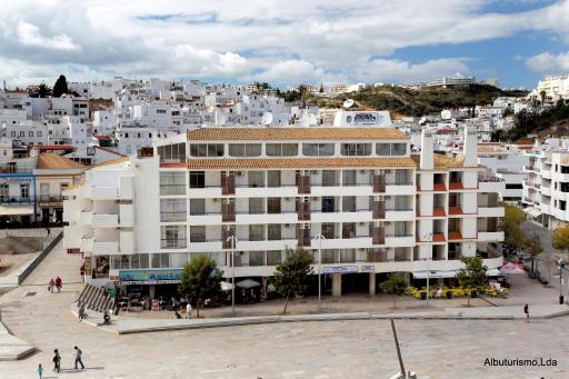 Edificio Albufeira Apartamentos A. Local - Albuturismo Lda - Housity