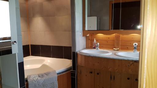 La fontaine - Housity