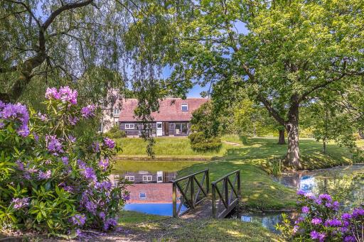 The Duck House - Housity