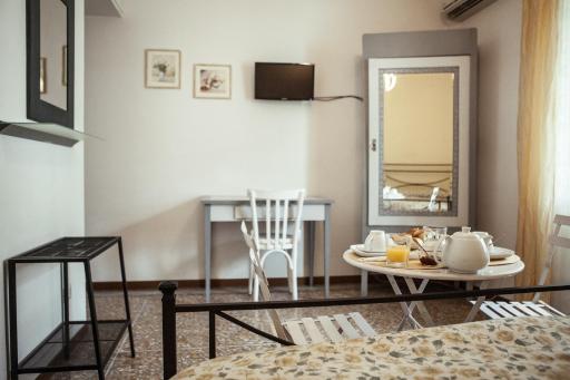 La Fabbrica di San Pietro B&B - Housity