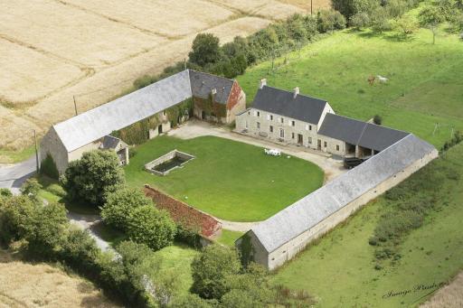 La Ferme Manoir Saint Barthélemy - Housity