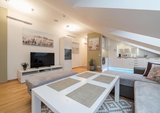 Rooftop Apartments - Housity