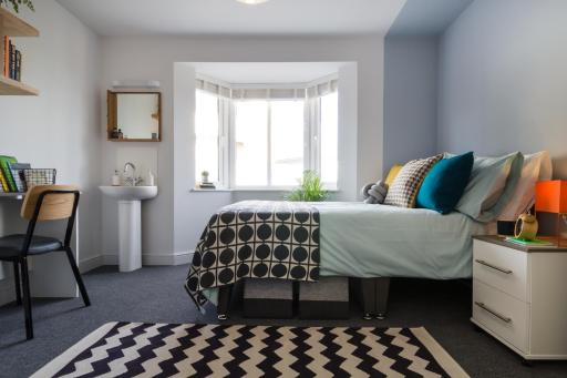 Roseland House - Housity