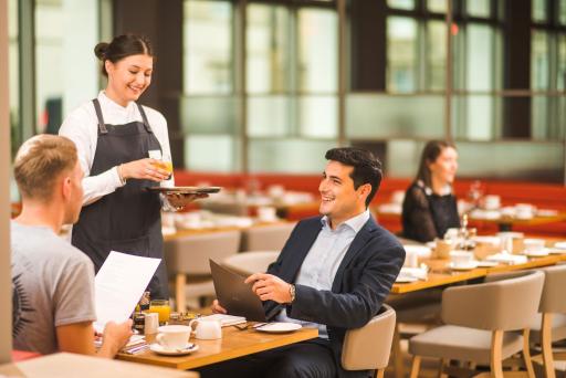 Apex City of Bath Hotel - Housity