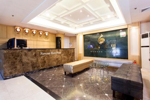 NS Hotel - Housity