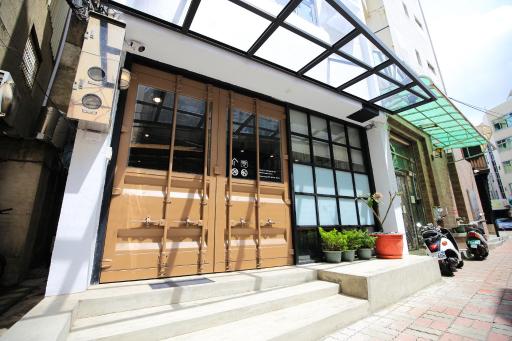 it's 一起 台南旅店 - Housity