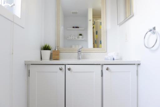 JstLikeHome - Getaway - Housity