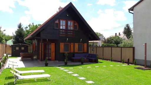 Velence Korzó Pihenőház - Housity