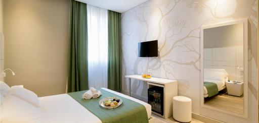 Navigliotel 19 - Rooms & Suites - Housity