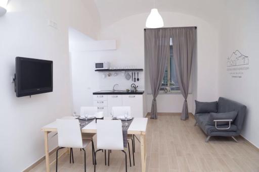 Centro Storico Napoletano - Housity