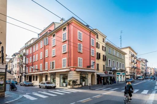 Savoy Hotel - Housity