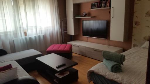 Sfanta Ecaterina - Garsoniera Alba Iulia - Housity