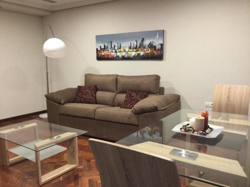 Apartamentos Azafranal-PARKING GRATIS- - Hizvo