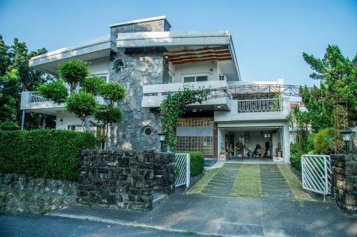 Mountain Homestay 6-8人包棟民宿 - Housity
