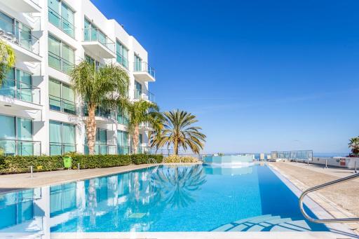Coralli Spa By Fig tree Bay - Housity